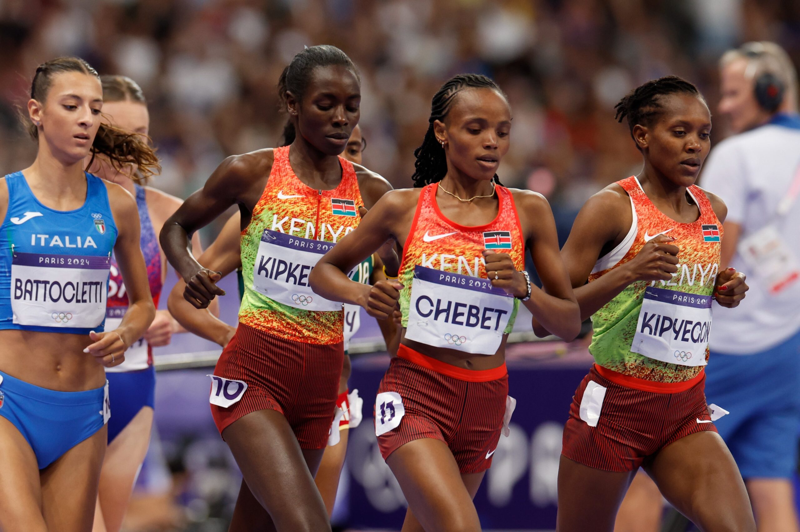 Juegos Olímpicos: Chebet gana los 5000m y Kipyegon es descalificada