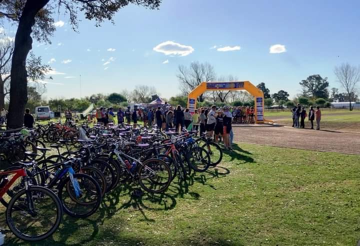 Un duatlón que promueve la plantación con semillas en el kit