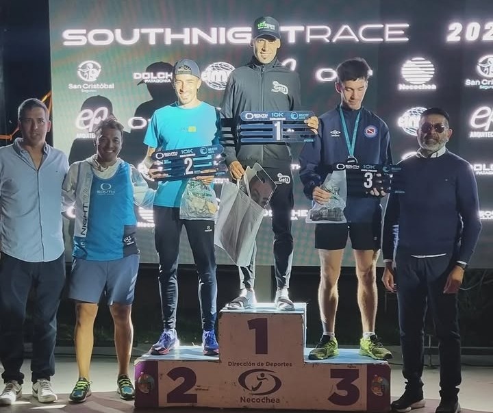 South Night Race 10k: Victoria de Santibañez y Cattini