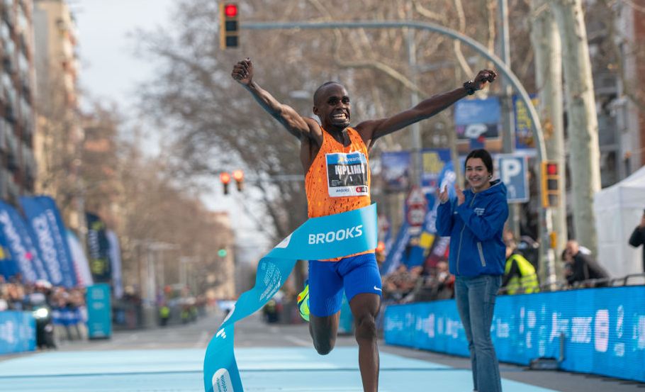 Mitja Marató de Barcelona: Kiplimo logra el récord del mundo