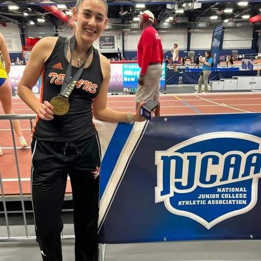 Abril Okon fue cuarta en el pentathlón