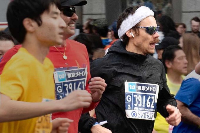 Harry Styles y una gran performance en la maratón de Tokio